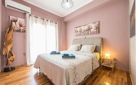 Appartamento di 55 m² con 1 camera(e) e 1 bagno(i) privato(i) in zona Neos Kosmos