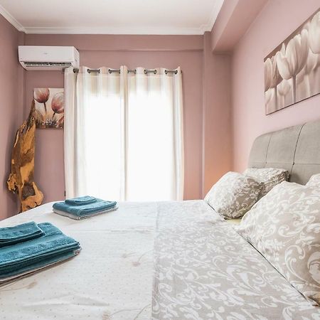 Appartamento di 55 m² con 1 camera Atene Esterno foto
