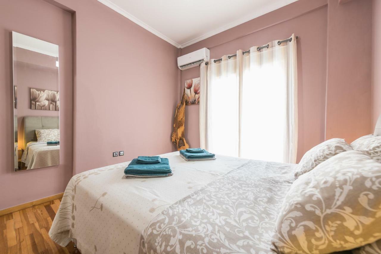 Appartamento di 55 m² con 1 camera Atene Esterno foto